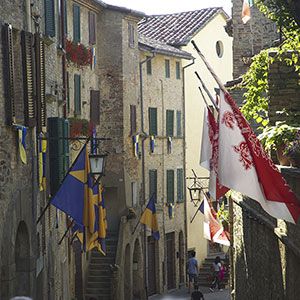 Braccio da Montone. rievocazione storica La donazione della Santa Spina fine agosto